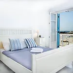 Pergola Paros Cycladic House By The Sea+pool Νάουσα