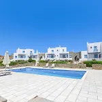 Pergola Paros Cycladic House By The Sea+pool * Νάουσα