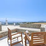 Pergola Paros Cycladic House By The Sea+pool Νάουσα