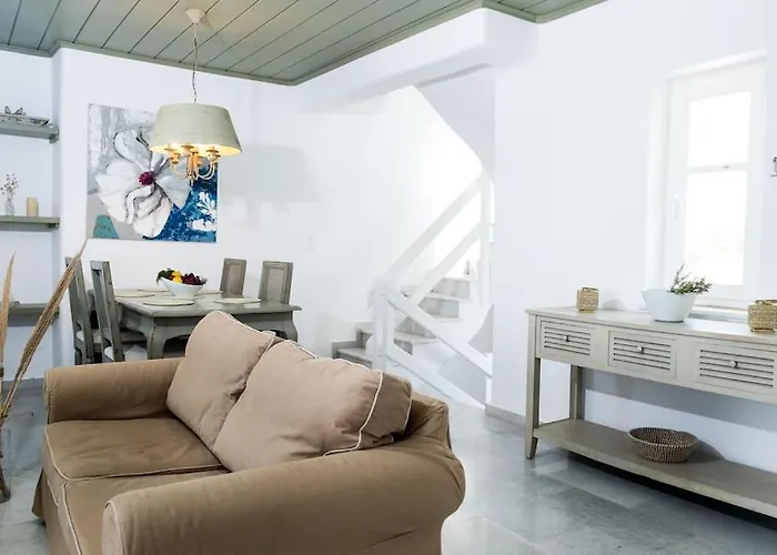 Casa vacanze Pergola Paros Cycladic House By The Sea+pool Naoussa