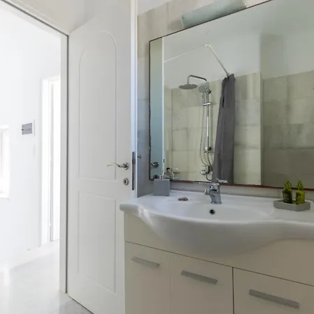 Pergola Paros Cycladic House By The Sea+pool Nausa