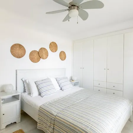 Pergola Paros Cycladic House By The Sea+pool Prázdninový dům *