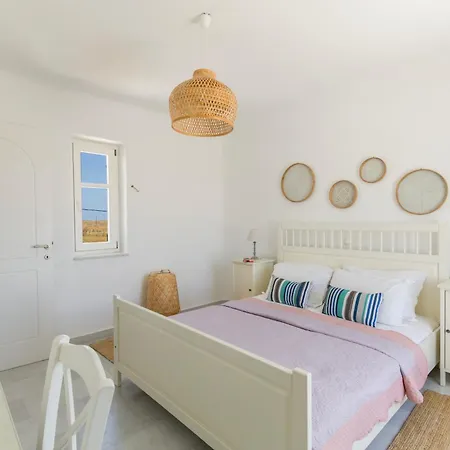 Pergola Paros Cycladic House By The Sea+pool Semesterbostad