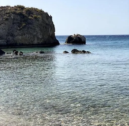 Σπίτι διακοπών Pergola Paros Cycladic House By The Sea+pool Νάουσα